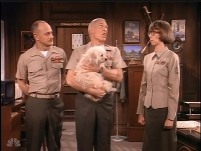 MAJOR_DAD_-_E2X23_ELMO_COME_HOME_109.jpg