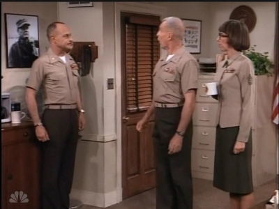 MAJOR_DAD_-_E2X23_ELMO_COME_HOME_197.jpg