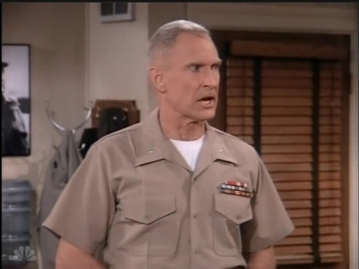 MAJOR_DAD_-_E2X23_ELMO_COME_HOME_245.jpg