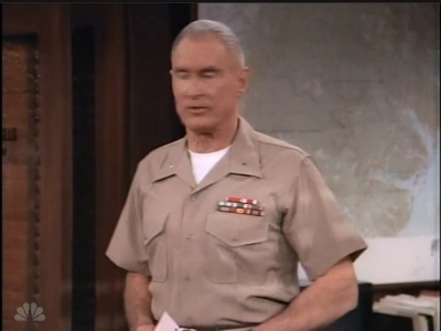 MAJOR_DAD_-_E2X23_ELMO_COME_HOME_371.jpg