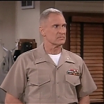MAJOR_DAD_-_E2X23_ELMO_COME_HOME_248.jpg