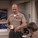 MAJOR_DAD_-_E2X23_ELMO_COME_HOME_260.jpg