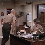 MAJOR_DAD_-_E2X23_ELMO_COME_HOME_270.jpg