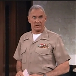 MAJOR_DAD_-_E2X23_ELMO_COME_HOME_368.jpg