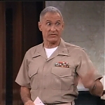 MAJOR_DAD_-_E2X23_ELMO_COME_HOME_370.jpg