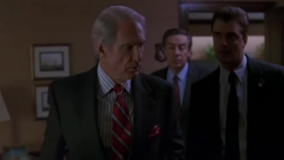 LAW_AND_ORDER_-_E5X11_GUARDIAN_0035.jpg