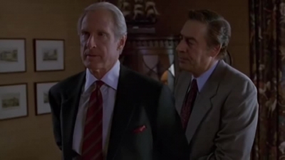 LAW_AND_ORDER_-_E5X11_GUARDIAN_0574.jpg