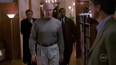 LAW_AND_ORDER_-_E10X19_SURRENDER_DOROTHY_014.jpg