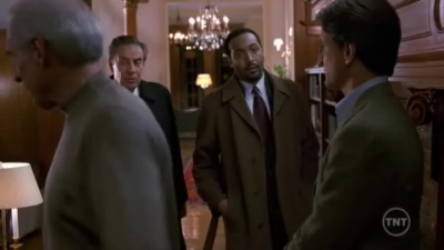 LAW_AND_ORDER_-_E10X19_SURRENDER_DOROTHY_025.jpg