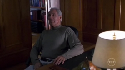 LAW_AND_ORDER_-_E10X19_SURRENDER_DOROTHY_038.jpg