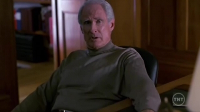 LAW_AND_ORDER_-_E10X19_SURRENDER_DOROTHY_053.jpg