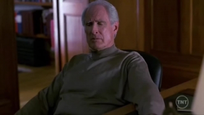 LAW_AND_ORDER_-_E10X19_SURRENDER_DOROTHY_056.jpg