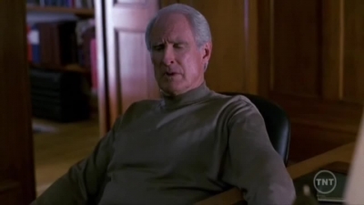 LAW_AND_ORDER_-_E10X19_SURRENDER_DOROTHY_058.jpg