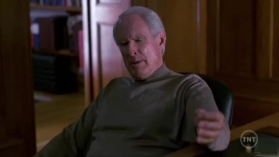 LAW_AND_ORDER_-_E10X19_SURRENDER_DOROTHY_064.jpg