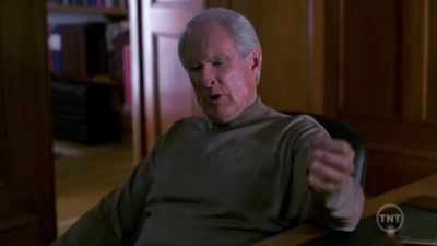 LAW_AND_ORDER_-_E10X19_SURRENDER_DOROTHY_065.jpg