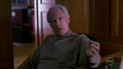 LAW_AND_ORDER_-_E10X19_SURRENDER_DOROTHY_076.jpg