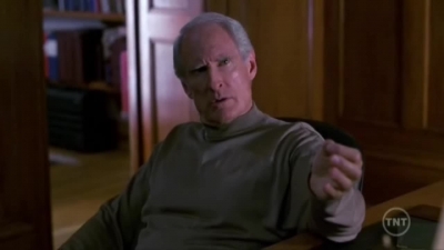 LAW_AND_ORDER_-_E10X19_SURRENDER_DOROTHY_077.jpg