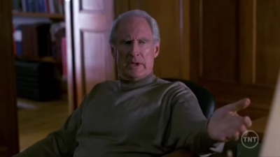 LAW_AND_ORDER_-_E10X19_SURRENDER_DOROTHY_089.jpg