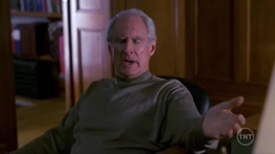 LAW_AND_ORDER_-_E10X19_SURRENDER_DOROTHY_090.jpg