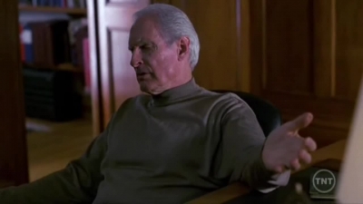 LAW_AND_ORDER_-_E10X19_SURRENDER_DOROTHY_095.jpg