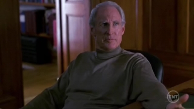 LAW_AND_ORDER_-_E10X19_SURRENDER_DOROTHY_148.jpg