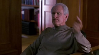 LAW_AND_ORDER_-_E10X19_SURRENDER_DOROTHY_166.jpg