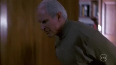 LAW_AND_ORDER_-_E10X19_SURRENDER_DOROTHY_175.jpg