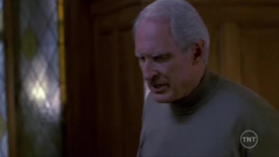 LAW_AND_ORDER_-_E10X19_SURRENDER_DOROTHY_180.jpg
