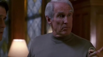LAW_AND_ORDER_-_E10X19_SURRENDER_DOROTHY_226.jpg