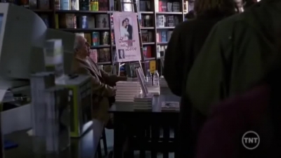 LAW_AND_ORDER_-_E10X19_SURRENDER_DOROTHY_260.jpg
