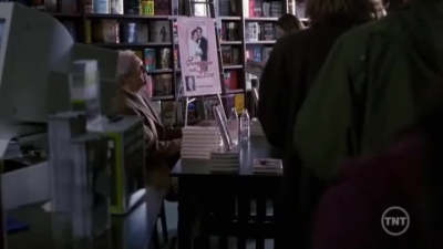 LAW_AND_ORDER_-_E10X19_SURRENDER_DOROTHY_262.jpg
