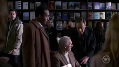LAW_AND_ORDER_-_E10X19_SURRENDER_DOROTHY_274.jpg