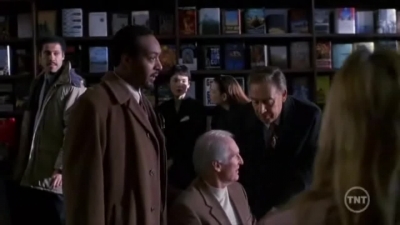 LAW_AND_ORDER_-_E10X19_SURRENDER_DOROTHY_276.jpg