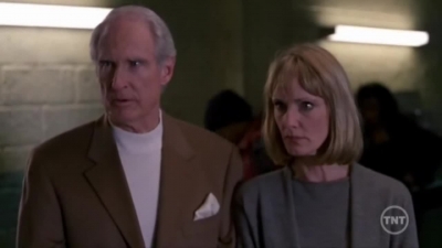 LAW_AND_ORDER_-_E10X19_SURRENDER_DOROTHY_342.jpg