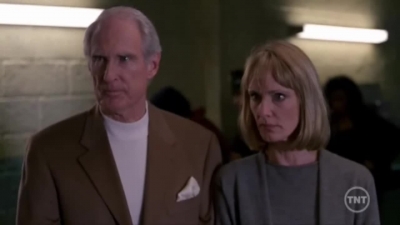 LAW_AND_ORDER_-_E10X19_SURRENDER_DOROTHY_343.jpg