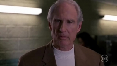 LAW_AND_ORDER_-_E10X19_SURRENDER_DOROTHY_411.jpg