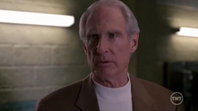 LAW_AND_ORDER_-_E10X19_SURRENDER_DOROTHY_424.jpg