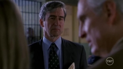 LAW_AND_ORDER_-_E10X19_SURRENDER_DOROTHY_426.jpg