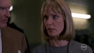 LAW_AND_ORDER_-_E10X19_SURRENDER_DOROTHY_442.jpg