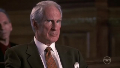LAW_AND_ORDER_-_E10X19_SURRENDER_DOROTHY_493.jpg