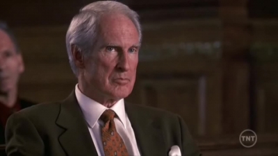 LAW_AND_ORDER_-_E10X19_SURRENDER_DOROTHY_504.jpg