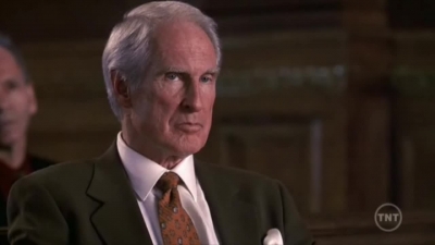 LAW_AND_ORDER_-_E10X19_SURRENDER_DOROTHY_505.jpg