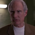 LAW_AND_ORDER_-_E10X19_SURRENDER_DOROTHY_390.jpg