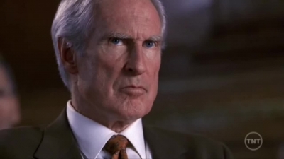 LAW_AND_ORDER_-_E10X19_SURRENDER_DOROTHY_562.jpg