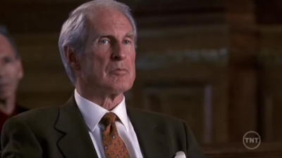 LAW_AND_ORDER_-_E10X19_SURRENDER_DOROTHY_583.jpg