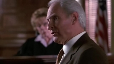 LAW_AND_ORDER_-_E10X19_SURRENDER_DOROTHY_603.jpg