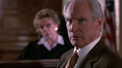 LAW_AND_ORDER_-_E10X19_SURRENDER_DOROTHY_609.jpg