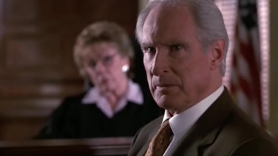LAW_AND_ORDER_-_E10X19_SURRENDER_DOROTHY_612.jpg
