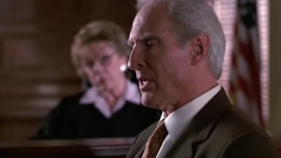 LAW_AND_ORDER_-_E10X19_SURRENDER_DOROTHY_615.jpg