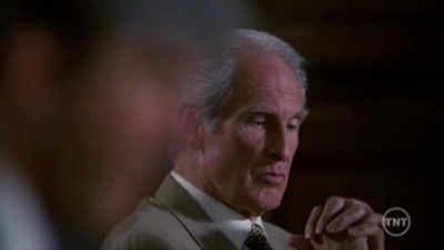 LAW_AND_ORDER_-_E10X19_SURRENDER_DOROTHY_843.jpg
